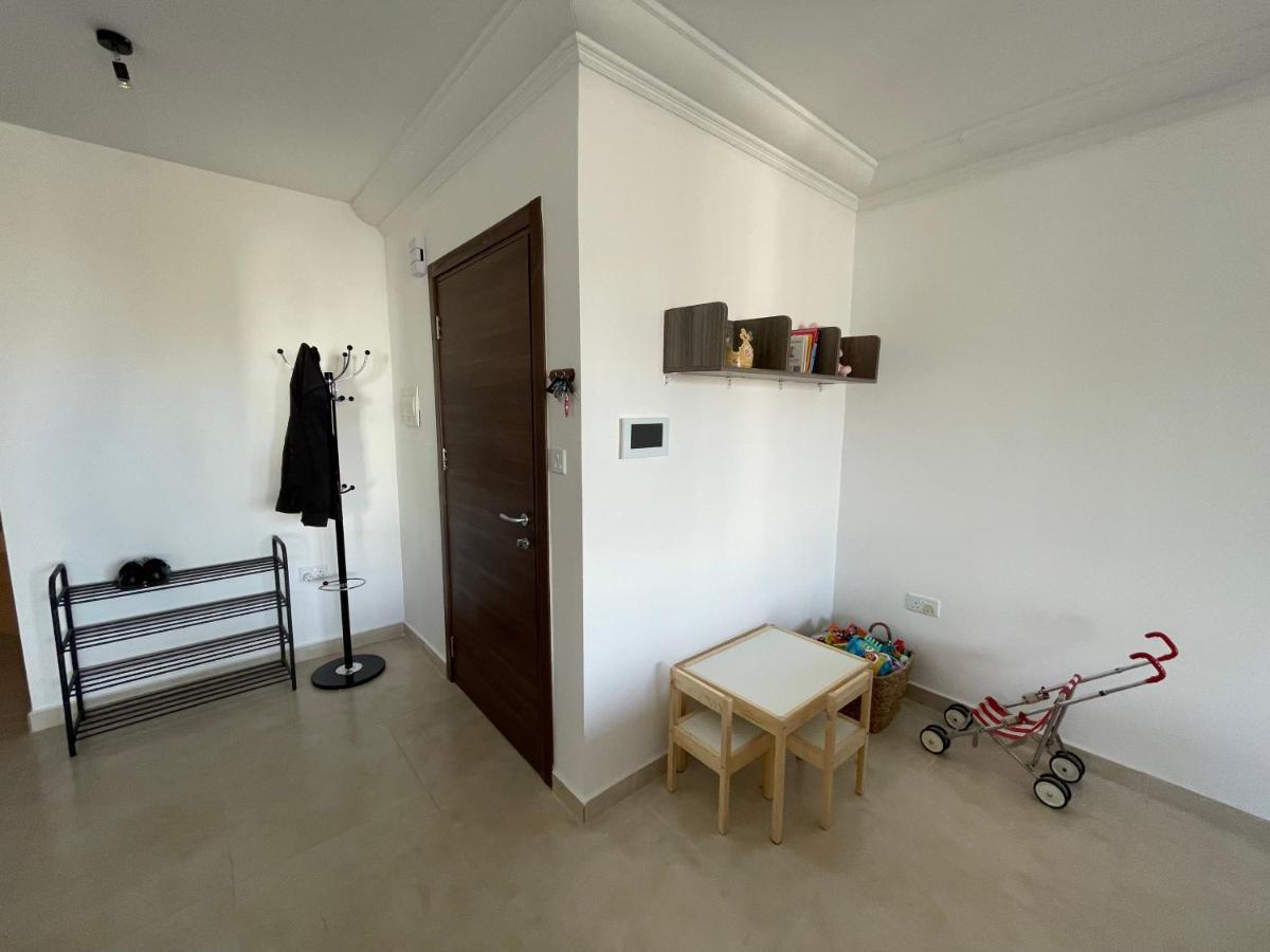 Blue Skies Family Apartment With Terrace St. Paul's Bay Exteriér fotografie